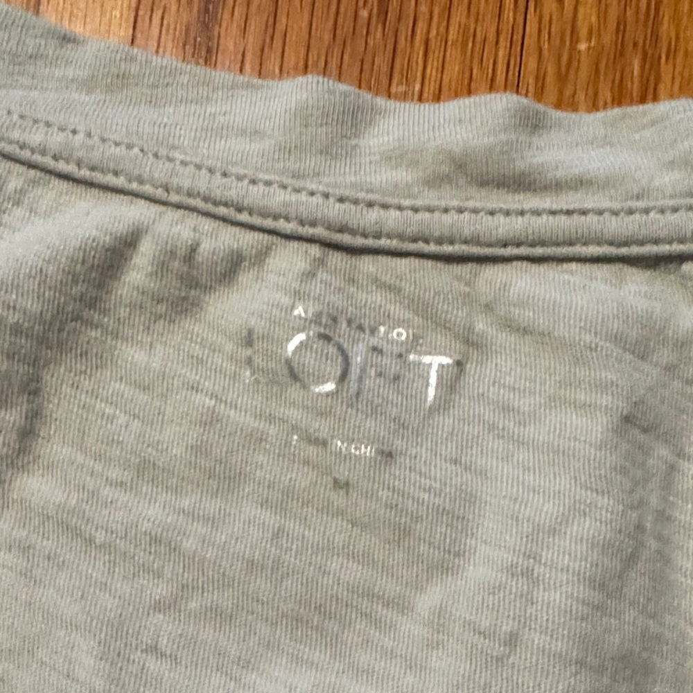 LOFT Scoop Neck Baby Tee with Floral Embroidery and Art - Picture 2 of 6